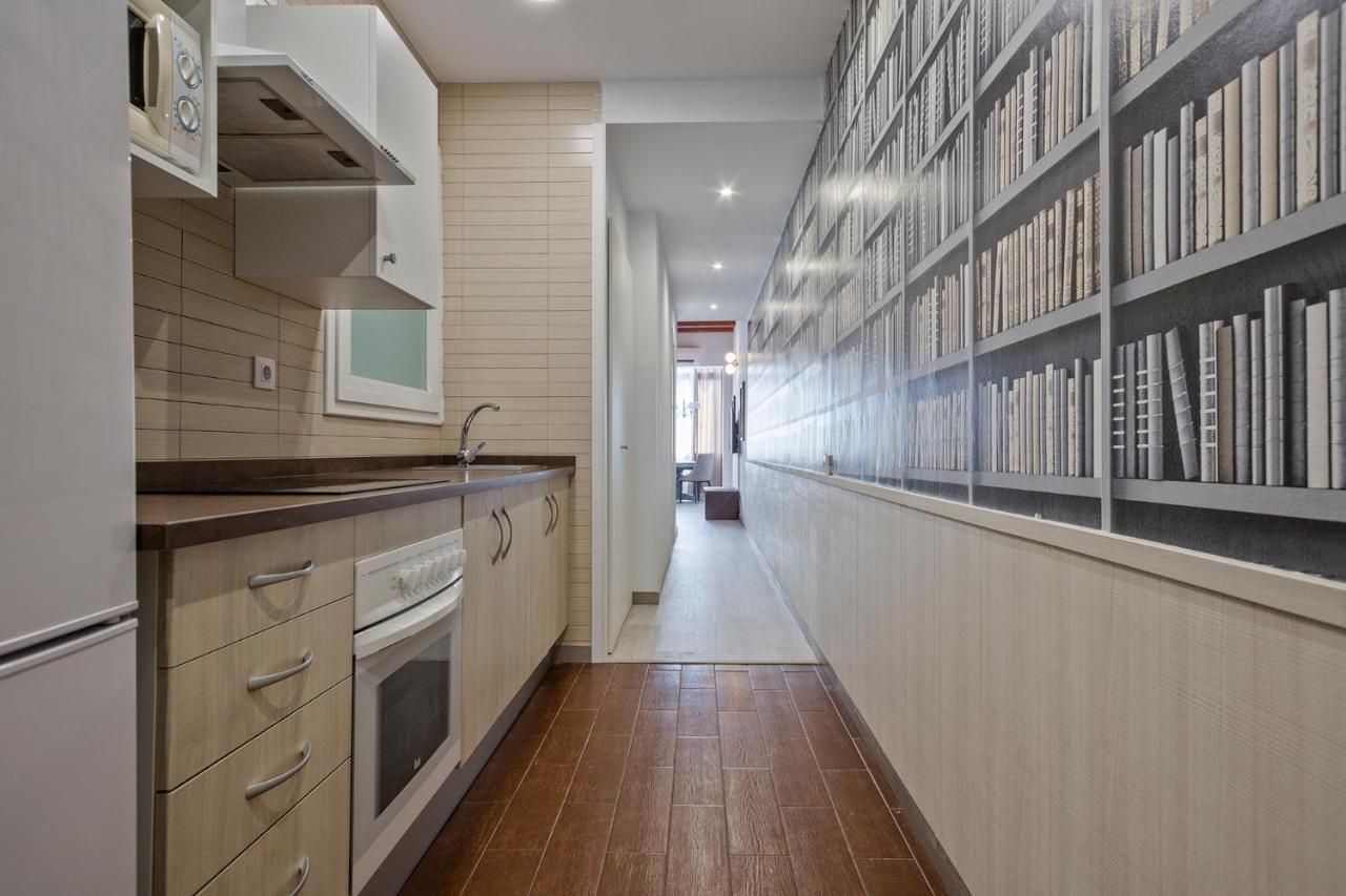 Alcam Books Apartment Barcelona Ngoại thất bức ảnh