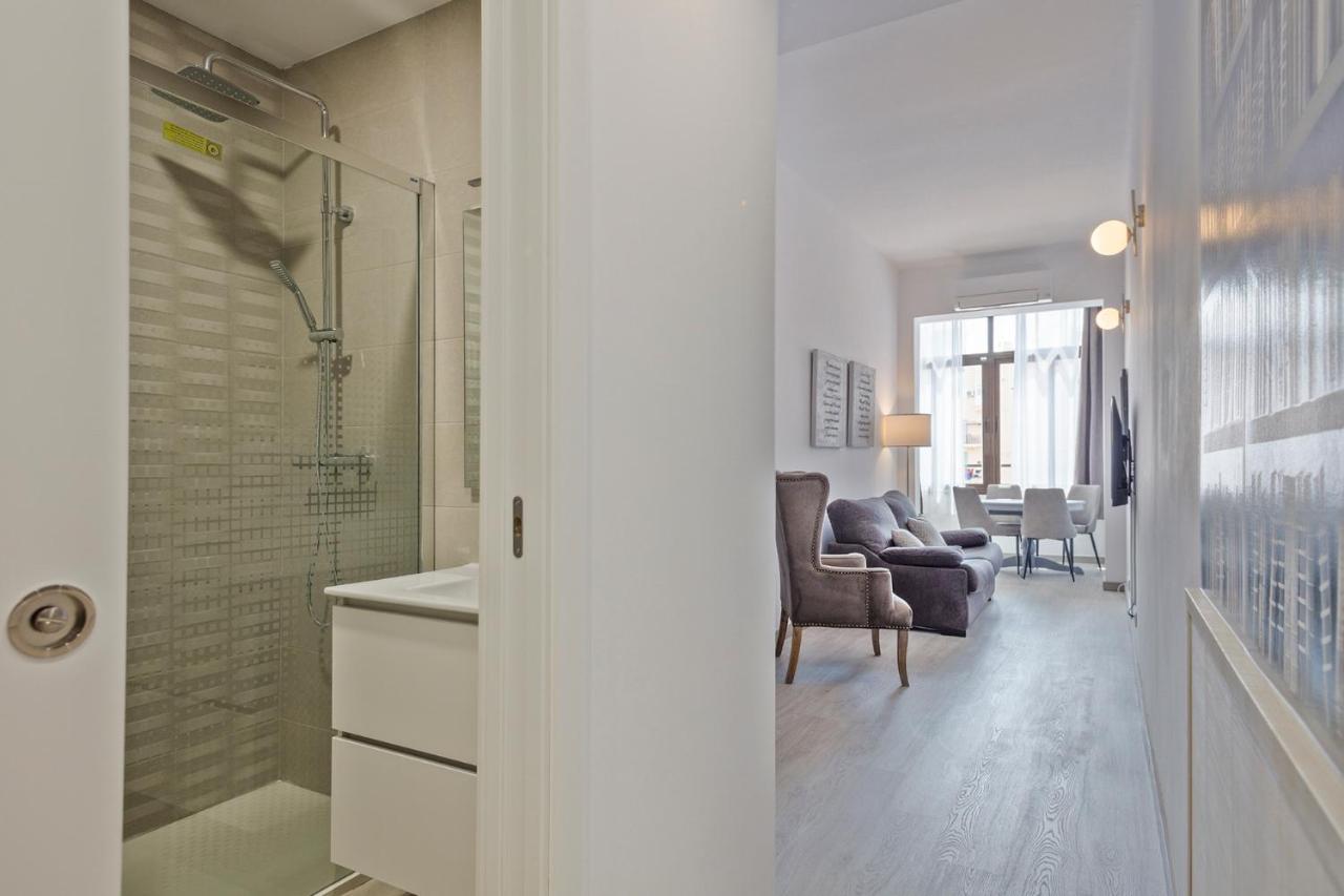 Alcam Books Apartment Barcelona Ngoại thất bức ảnh