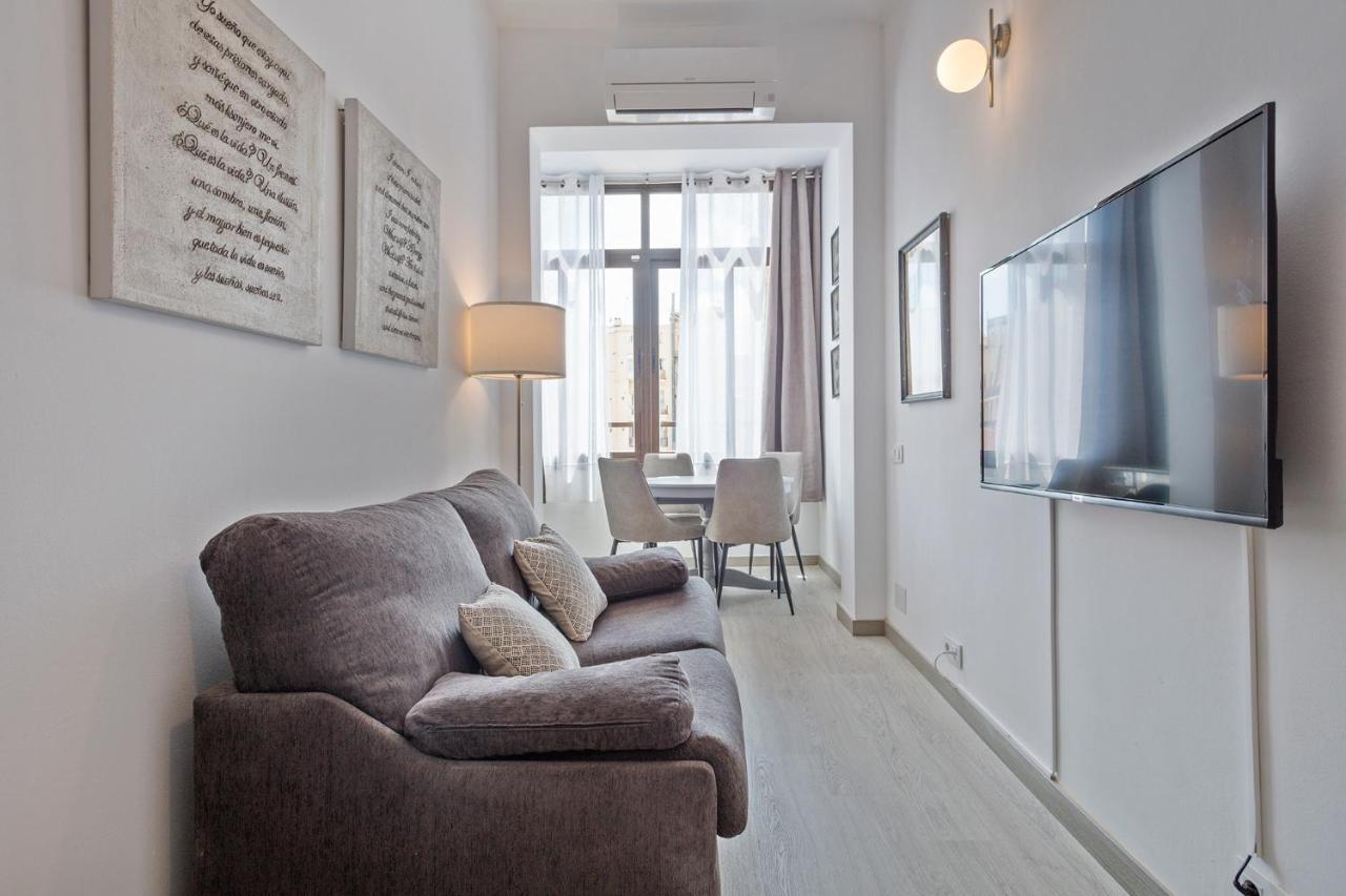 Alcam Books Apartment Barcelona Ngoại thất bức ảnh