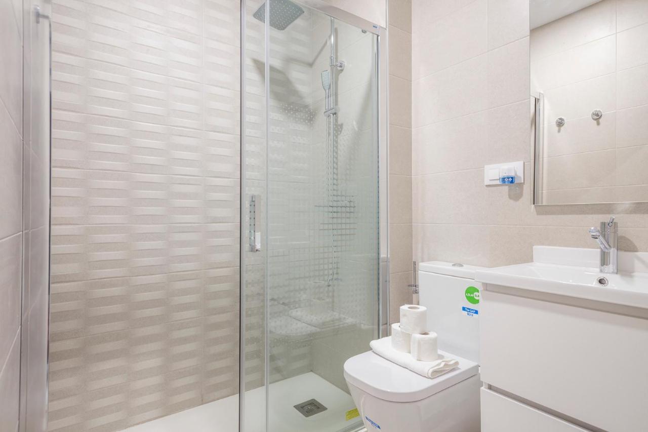 Alcam Books Apartment Barcelona Ngoại thất bức ảnh